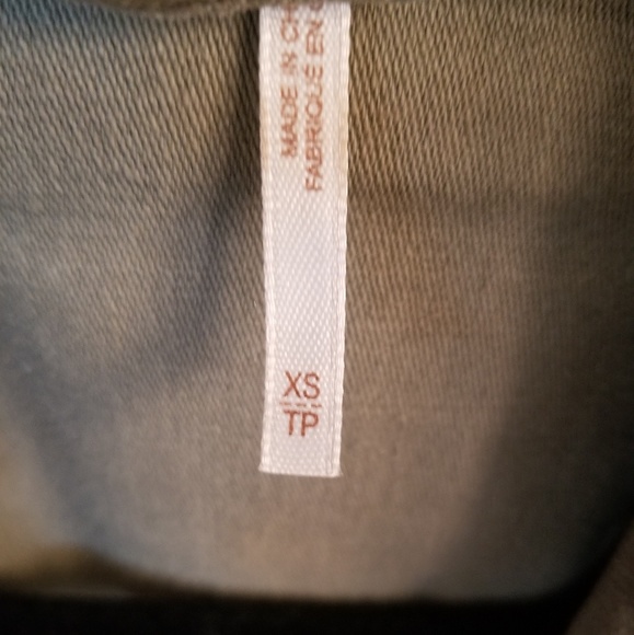 SOLD!!  Free People Camo Jacket - Picture 4 of 4